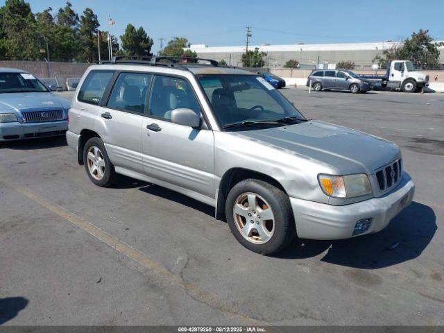  Salvage Subaru Forester