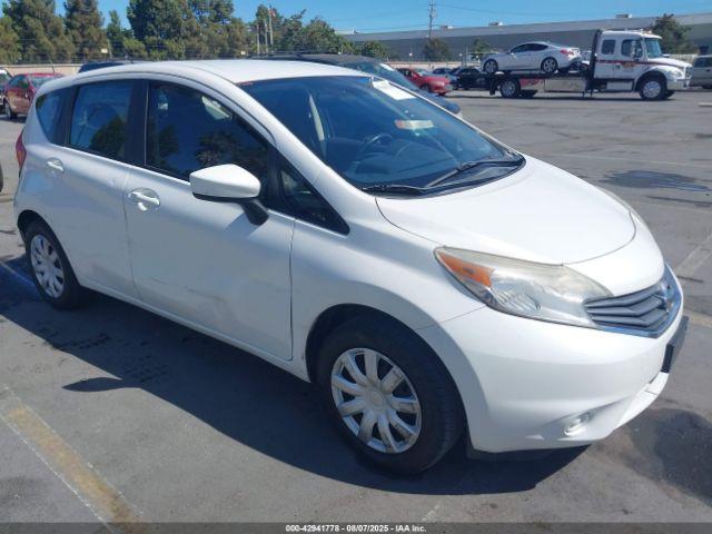  Salvage Nissan Versa