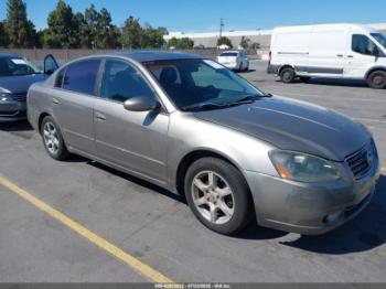  Salvage Nissan Altima