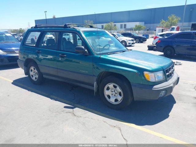  Salvage Subaru Forester
