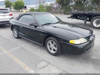 Salvage Ford Mustang
