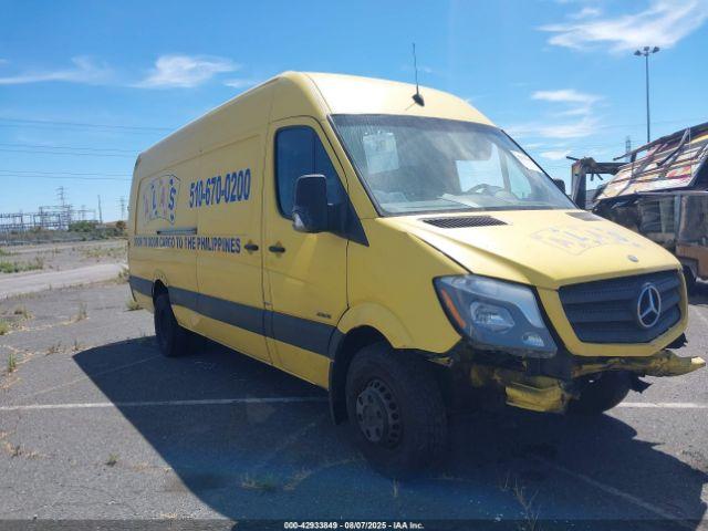  Salvage Mercedes-Benz Sprinter 3500