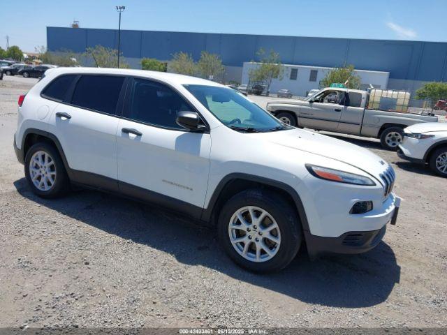 Salvage Jeep Cherokee