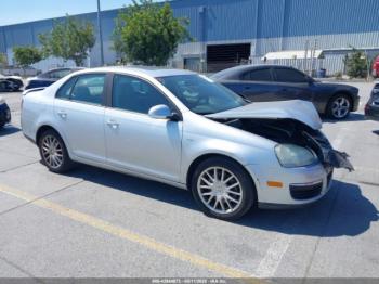 Salvage Volkswagen Jetta