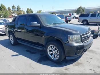  Salvage Chevrolet Avalanche 1500