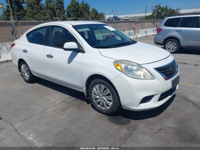 Salvage Nissan Versa
