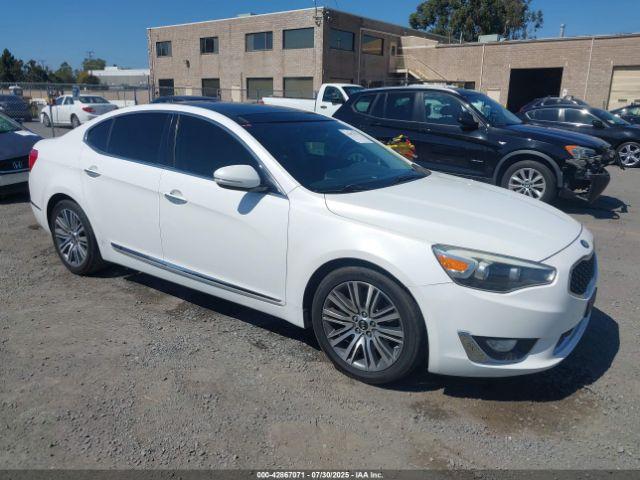  Salvage Kia Cadenza