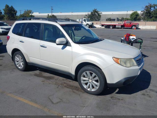 Salvage Subaru Forester