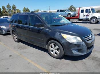  Salvage Volkswagen Routan