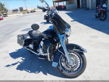  Salvage Harley-Davidson Flhtk
