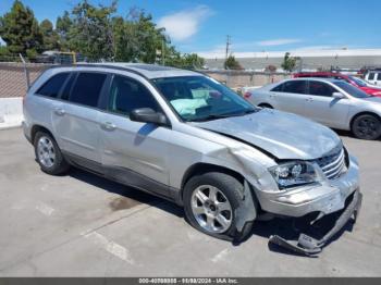  Salvage Chrysler Pacifica