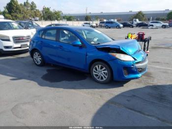  Salvage Mazda Mazda3
