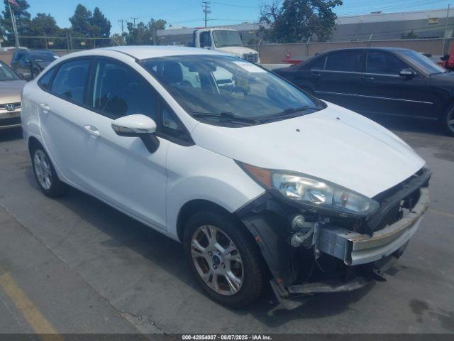  Salvage Ford Fiesta