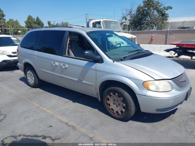  Salvage Chrysler Town & Country
