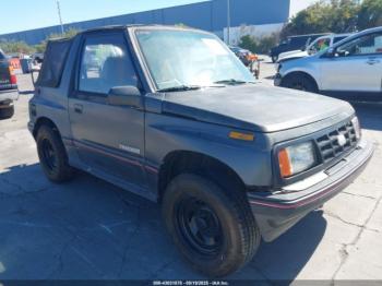  Salvage Chevrolet Tracker