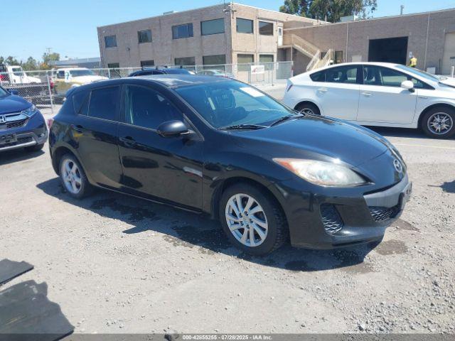  Salvage Mazda Mazda3