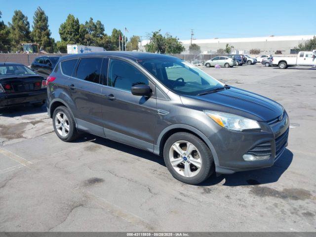  Salvage Ford Escape