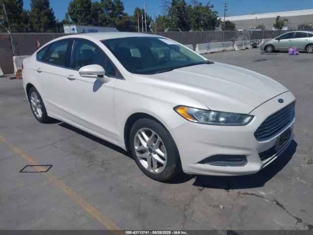  Salvage Ford Fusion
