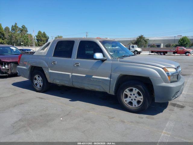  Salvage Chevrolet Avalanche 1500