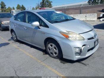  Salvage Toyota Prius
