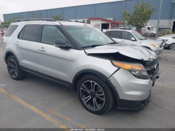  Salvage Ford Explorer