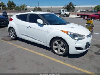  Salvage Hyundai VELOSTER