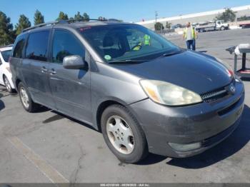  Salvage Toyota Sienna