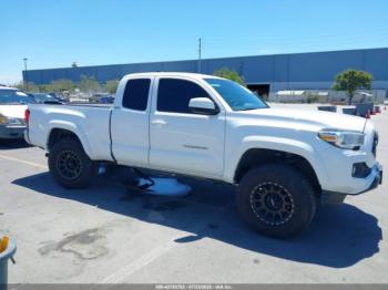  Salvage Toyota Tacoma