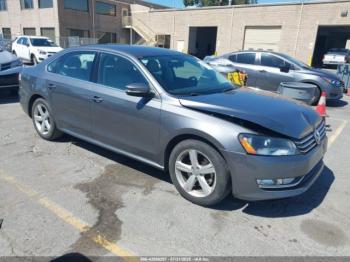  Salvage Volkswagen Passat