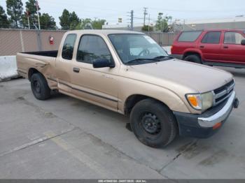  Salvage Toyota Tacoma