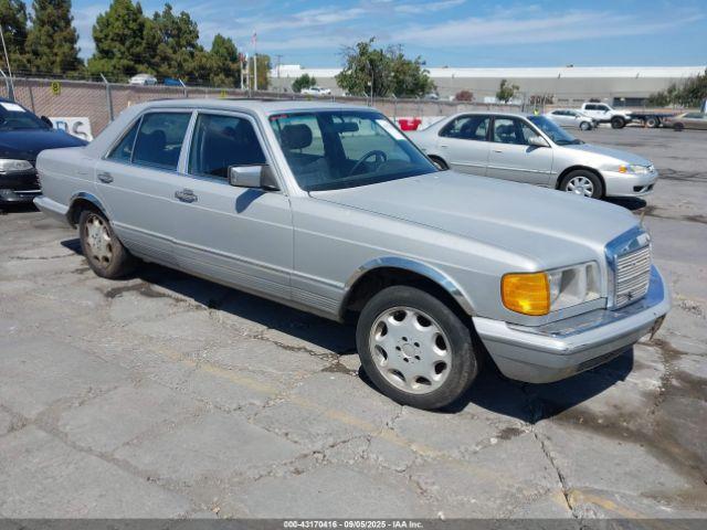  Salvage Mercedes-Benz 300
