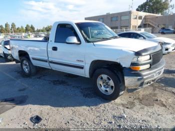  Salvage Chevrolet Silverado 1500