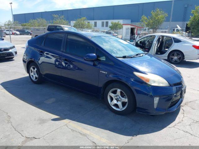  Salvage Toyota Prius