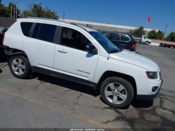 Salvage Jeep Compass