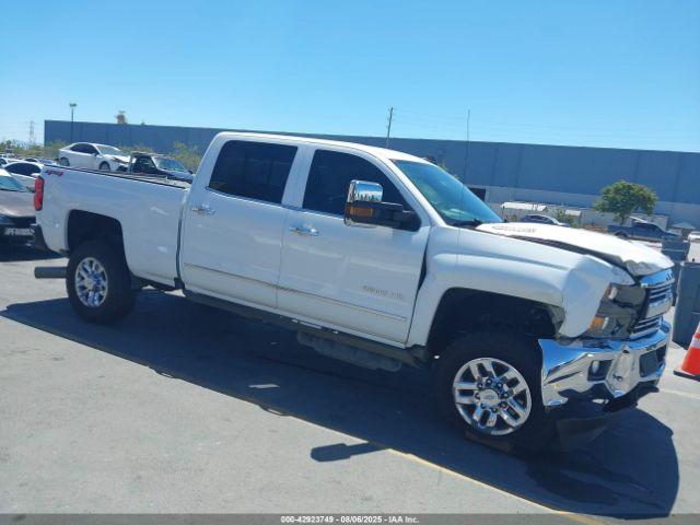  Salvage Chevrolet Silverado 2500