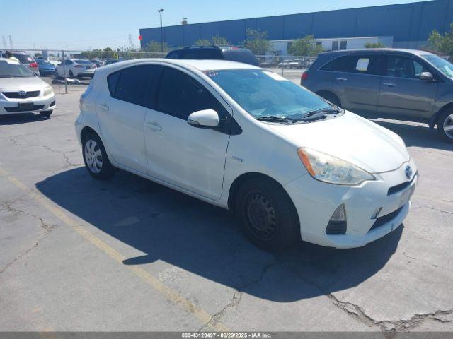  Salvage Toyota Prius c