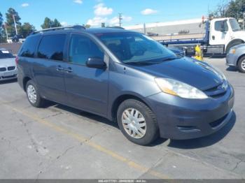 Salvage Toyota Sienna