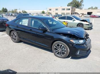  Salvage Volkswagen Jetta