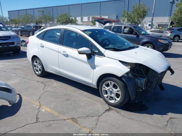  Salvage Ford Fiesta