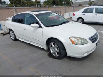  Salvage Nissan Altima