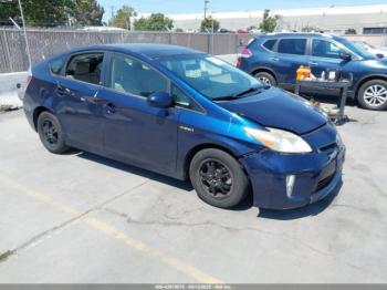  Salvage Toyota Prius