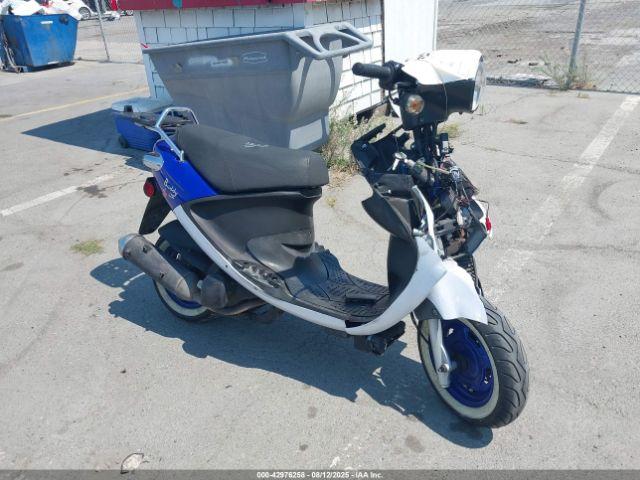  Salvage Genuine Scooter Co. Buddy