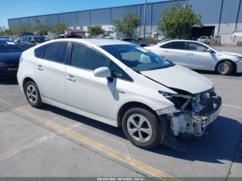  Salvage Toyota Prius