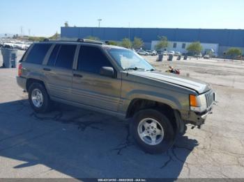  Salvage Jeep Grand Cherokee