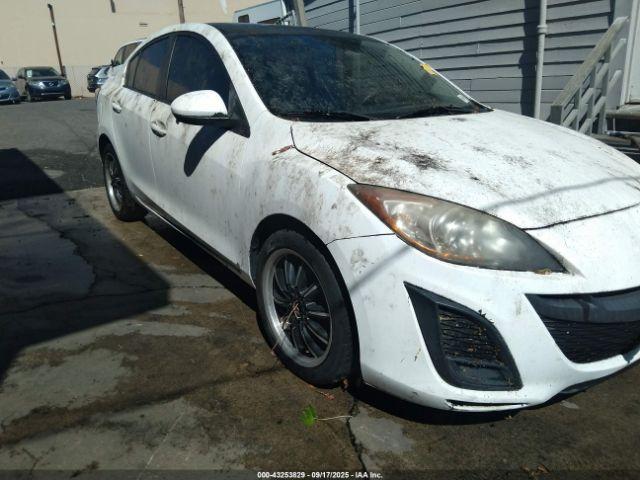  Salvage Mazda Mazda3