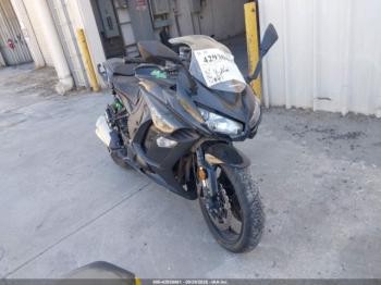  Salvage Kawasaki Zx1000