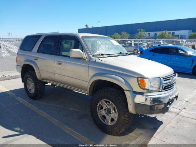 Salvage Toyota 4Runner