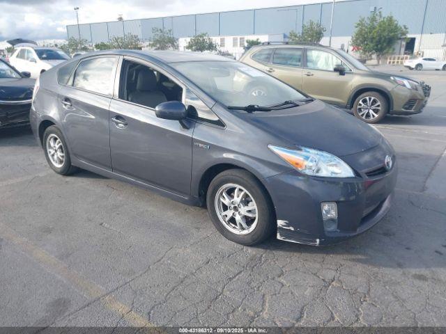  Salvage Toyota Prius