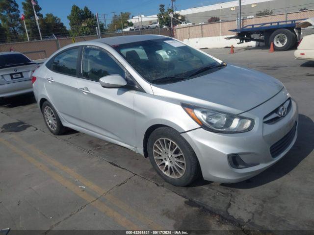  Salvage Hyundai ACCENT