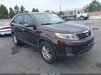  Salvage Kia Sorento